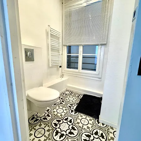 Capitole - T2 Au Coeur De La Rose *